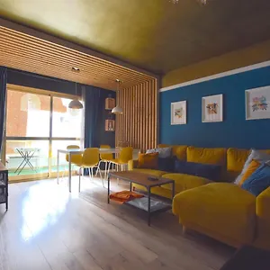 En De Diseno Habitación en casa particular