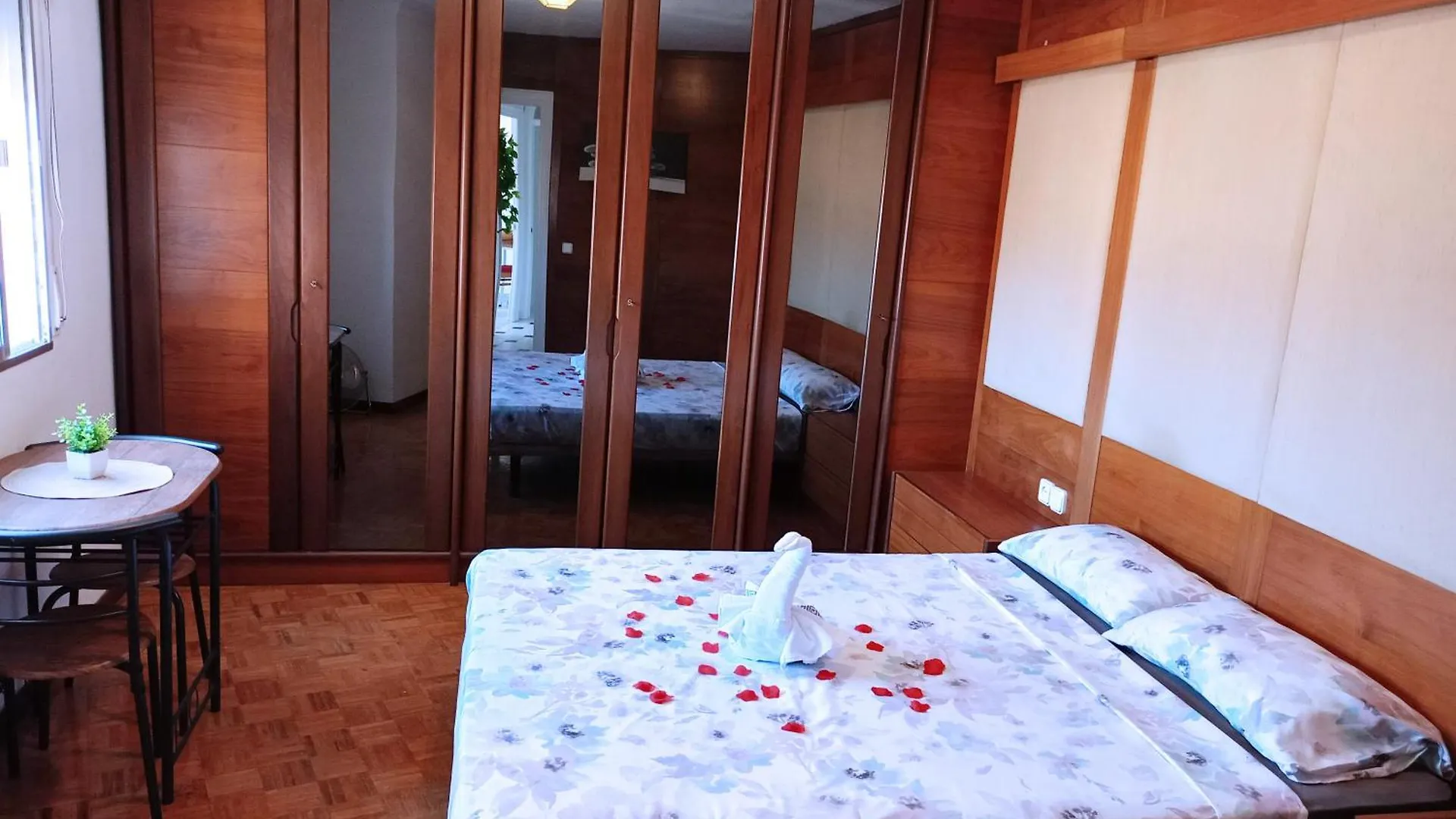 Angosta Host Apartment Malaga Spain