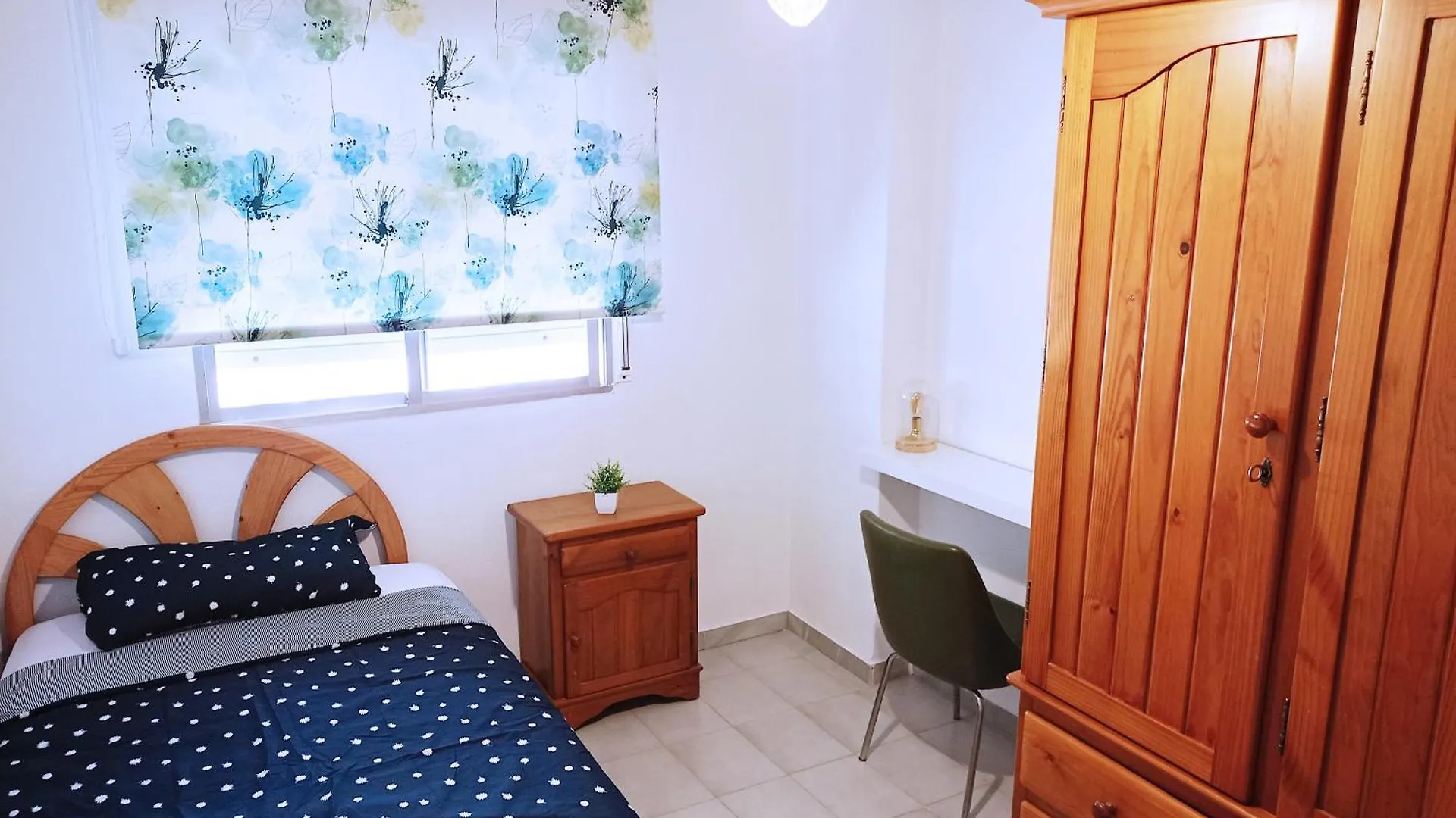 Homestay Angosta Host Apartment Malaga