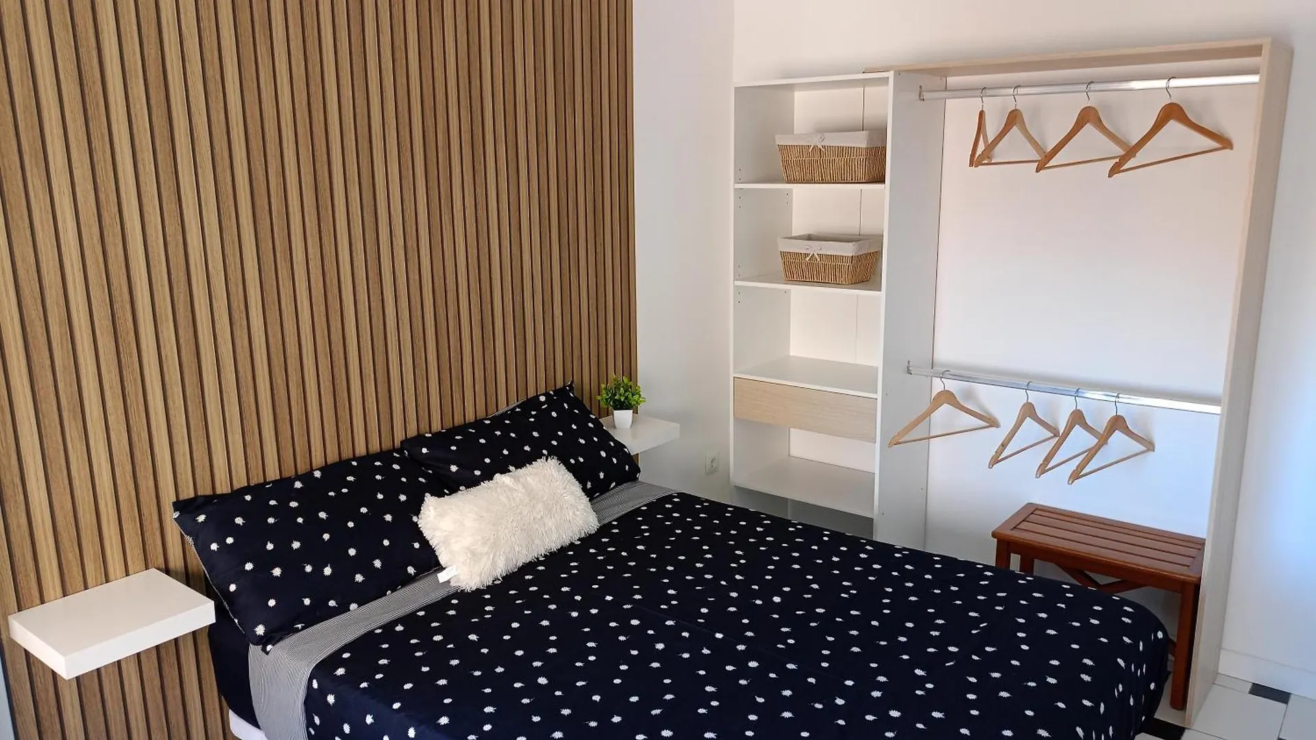 Angosta Host Apartment Malaga 0*,