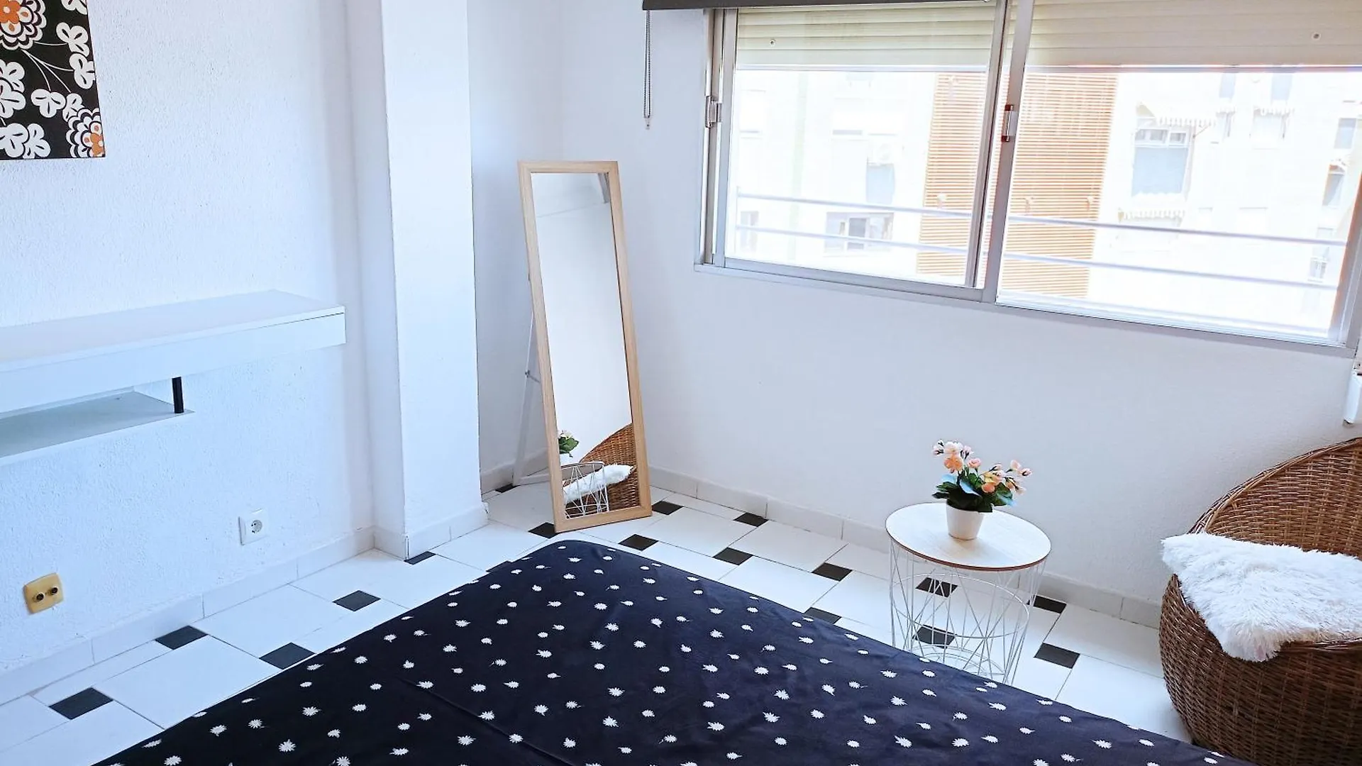 Angosta Host Apartment Malaga Homestay