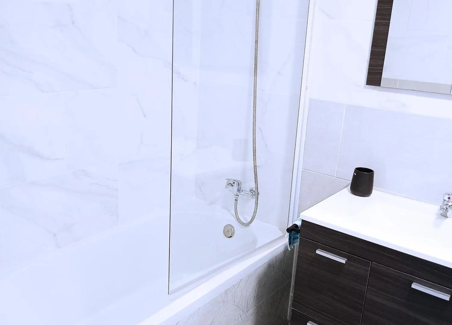 Homestay Angosta Host Apartment Malaga