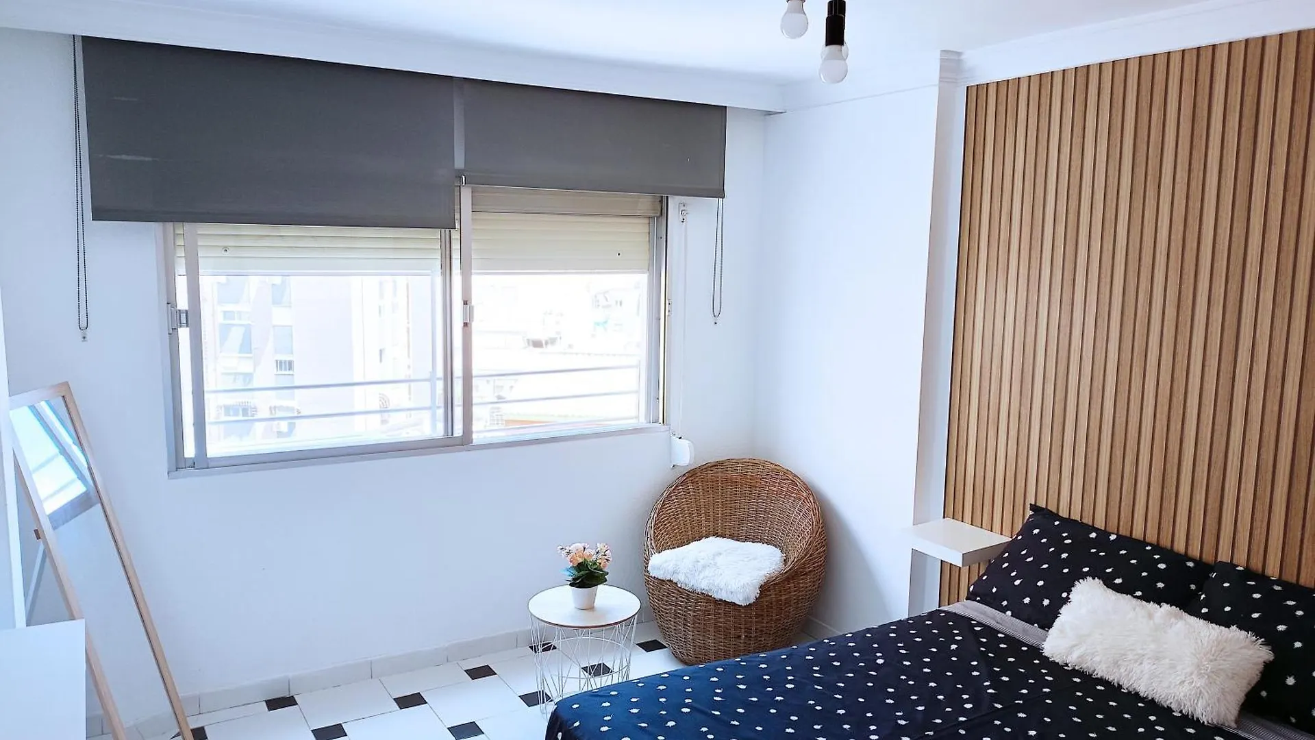 Angosta Host Apartment Malaga Homestay